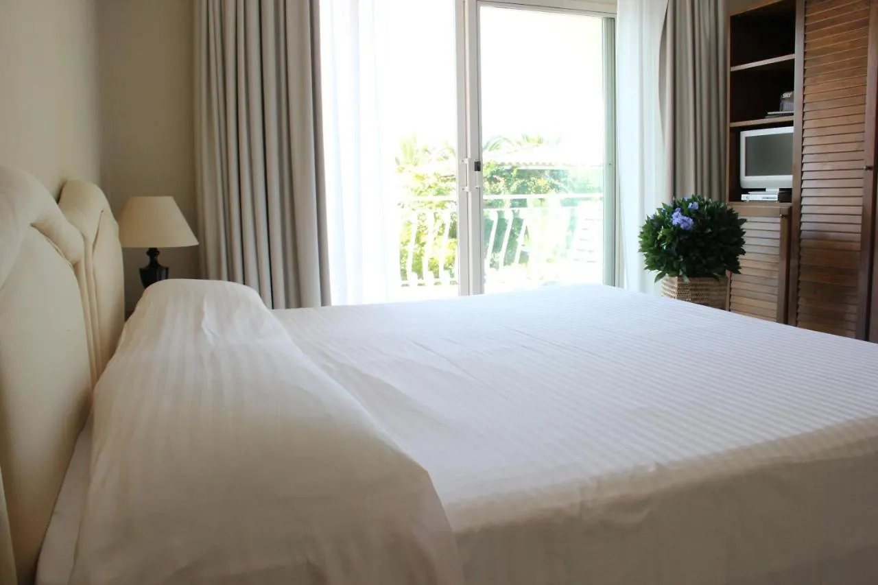 Hotel Simius Playa Villasimius 4*,  Italie