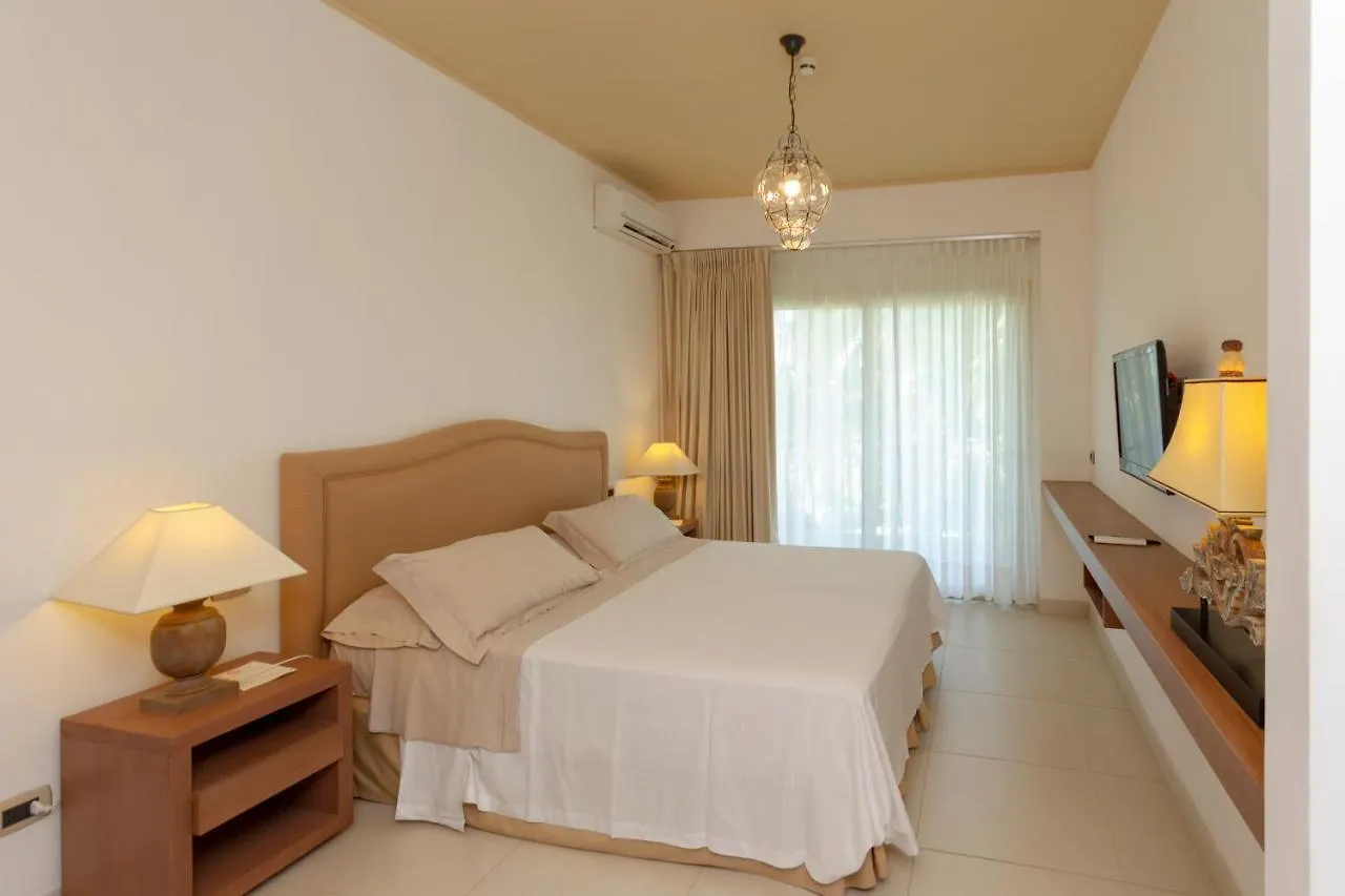 Hotel Simius Playa Villasimius 4*,